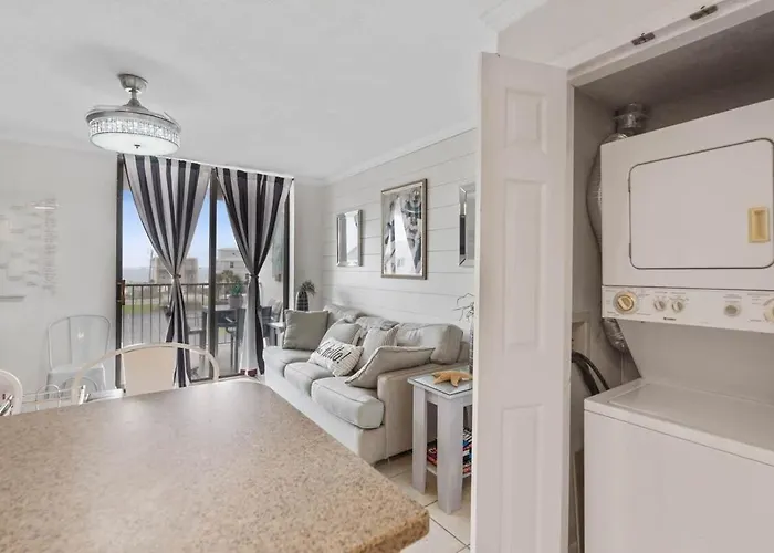 Direct Gulf Views Pool Boat Marina Sleeps 4