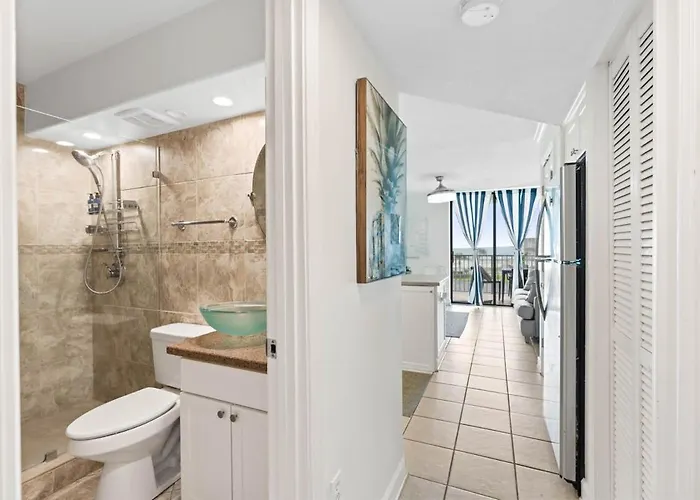 Direct Gulf Views Pool Boat Marina Sleeps 4